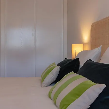 Ah Delux3rooms Campus Milan Vut6519as אוביידו