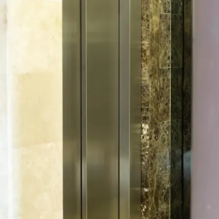 Ah Delux3rooms Campus Milán Vut6519as *