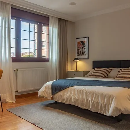 Apartamento Ah Delux3rooms Campus Milán Vut6519as *