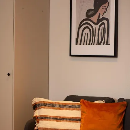 Apartamento Ah Delux3rooms Campus Milán Vut6519as *