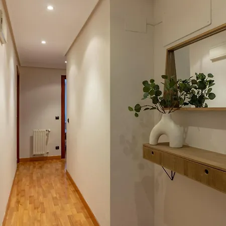 Ah Delux3rooms Campus Milán Vut6519as *